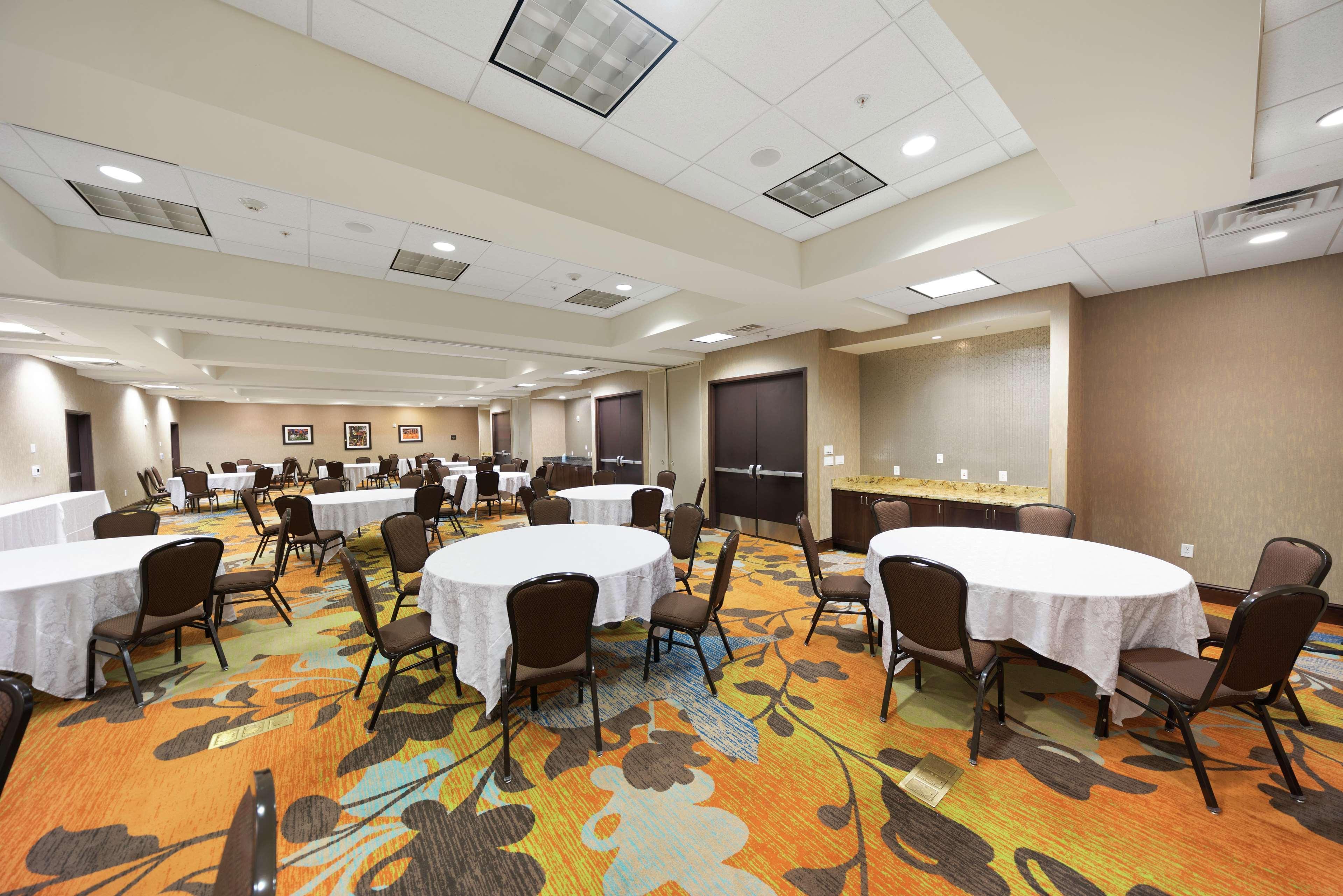 Hilton Garden Inn Lawton-Fort Sill מראה חיצוני תמונה