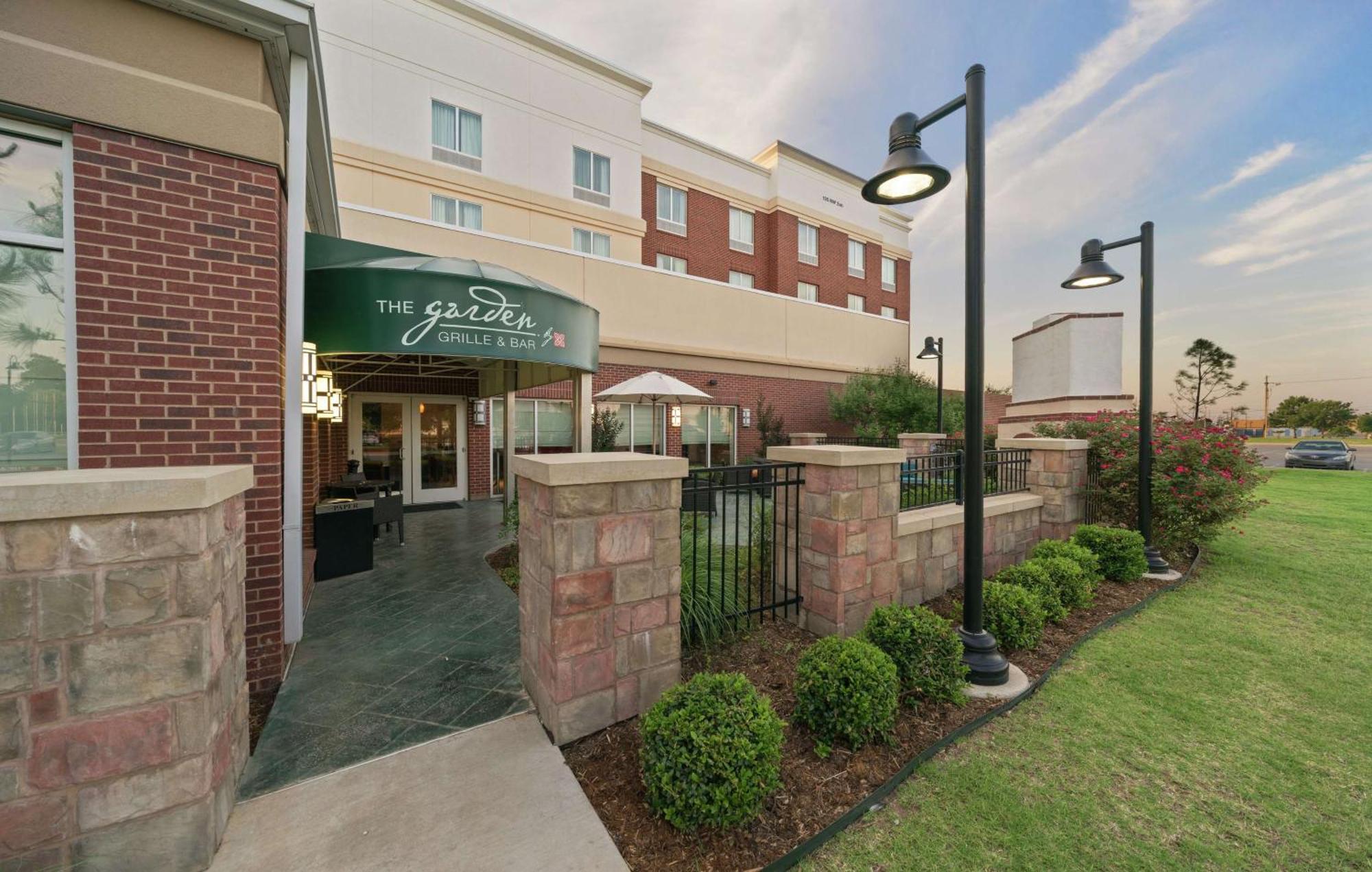 Hilton Garden Inn Lawton-Fort Sill מראה חיצוני תמונה